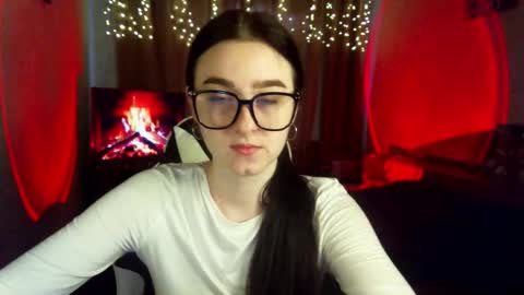 Snapshot of krisbadass chatting on November 3, 8:04 am Kris online show from November 3, 8:04 am