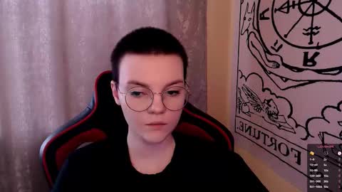 Snapshot of krisneal chatting on February 24, 9:40 am krisneal online show from February 24, 9:40 am