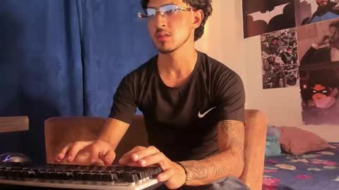 Kriss online show from January 13, 1:11 am