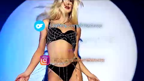 Snapshot of krissone chatting on July 9, 10:08 am Kristina online show from July 9, 10:08 am