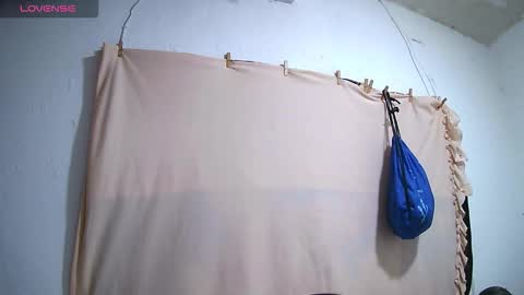 krissone online show from March 17, 9:18 pm