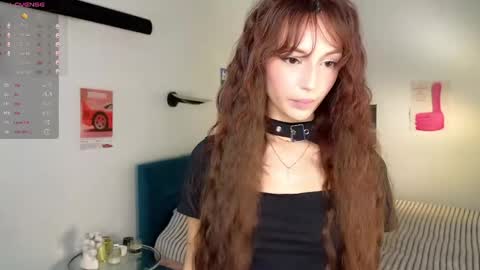 Snapshot of krisss__kisss chatting on May 15, 2:46 pm Kriss online show from May 15, 2:46 pm