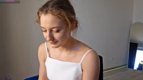 Snapshot of kristandaty chatting on February 28, 9:32 am kristandaty online show from February 28, 9:32 am