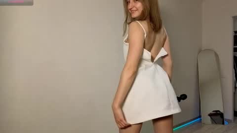 kristandaty online show from March 6, 4:47 pm