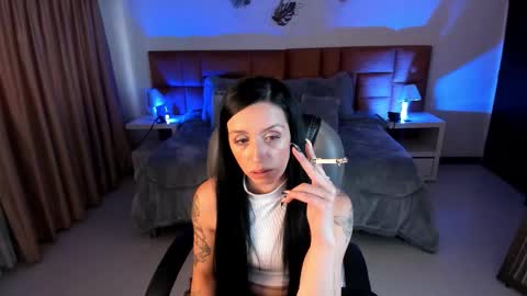 Sophia online show from November 5, 8:31 pm