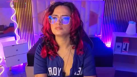 kristen_tay online show from March 13, 4:08 am