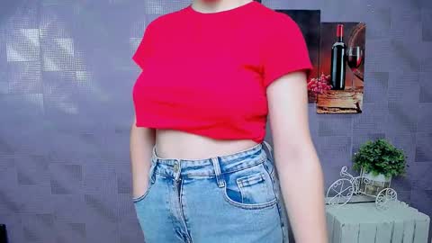 Kristen online show from November 25, 8:36 am