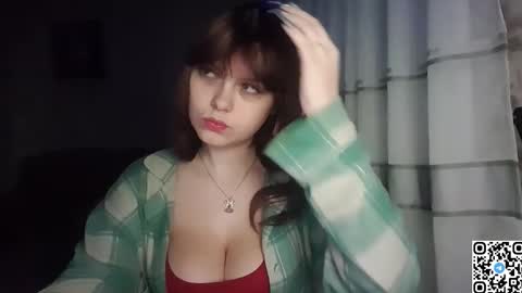 Snapshot of kristibloom chatting on October 11, 6:17 pm Christie online show from October 11, 6:17 pm