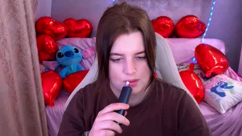 kristifoxy online show from February 9, 6:17 am