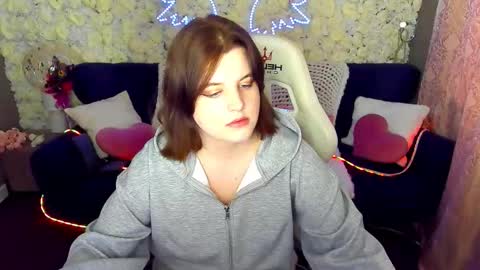 kristifoxy online show from March 24, 6:07 am