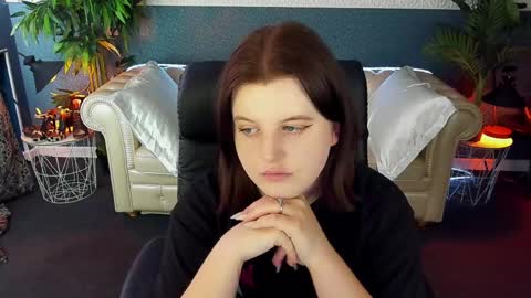 Snapshot of kristifoxy chatting on May 8, 2:00 pm kristifoxy online show from May 8, 2:00 pm