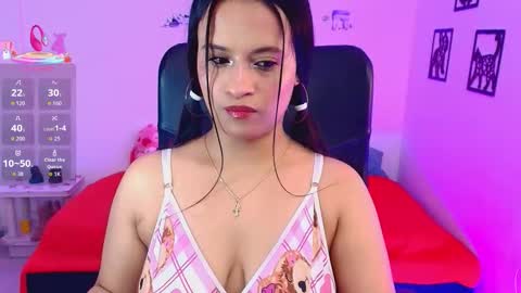 Snapshot of kristin___ chatting on February 1, 3:05 am Kristin online show from February 1, 3:05 am