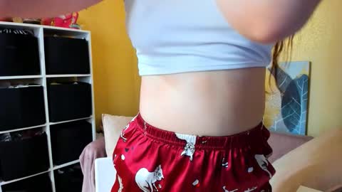 Snapshot of kristina_sosexy chatting on September 15, 7:30 am Christina online show from September 15, 7:30 am