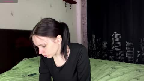 Snapshot of kristinegoddest chatting on March 21, 3:26 pm Im Kristine3 online show from March 21, 3:26 pm