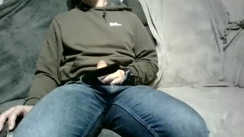 Snapshot of kristoffer220 chatting on February 11, 8:03 pm kristoffer220 online show from February 11, 8:03 pm