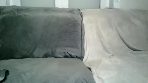 kristoffer220 online show from March 24, 7:30 pm