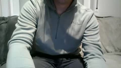 kristoffer220 online show from March 25, 7:20 pm