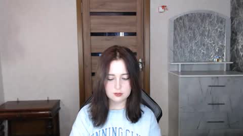 Kristy online show from October 18, 8:31 pm