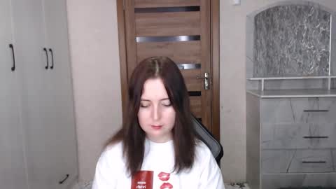 Kristy online show from November 21, 7:29 am