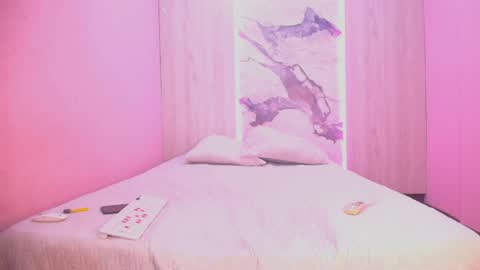 Snapshot of kristy_xxx1 chatting on May 15, 7:43 pm kristy_xxx1 online show from May 15, 7:43 pm