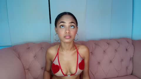 Cristina online show from January 24, 11:12 pm