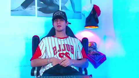 justym online show from January 9, 8:03 am