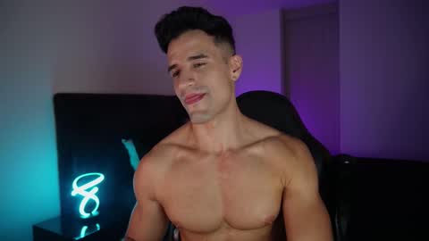 KROPS online show from December 2, 5:46 am