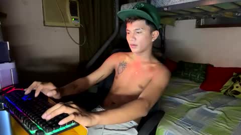 clarence online show from March 25, 11:27 am