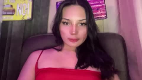 Snapshot of krysslutygirl chatting on April 15, 8:43 am KRISTINE online show from April 15, 8:43 am