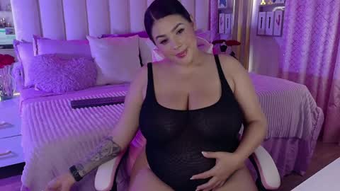   online show from May 1, 12:15 am