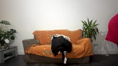 Snapshot of krystal199 chatting on November 17, 9:37 am Plushpie online show from November 17, 9:37 am