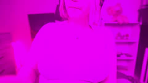 Krystal Syx online show from November 25, 1:16 am