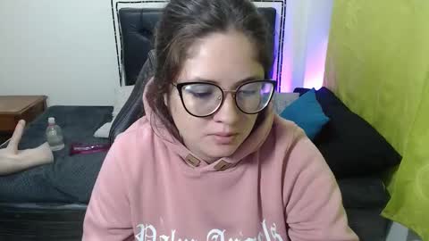 kryystaladams online show from October 27, 12:53 pm