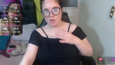 Snapshot of kryystaladams chatting on April 8, 1:11 pm kryystaladams online show from April 8, 1:11 pm