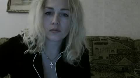 Snapshot of ksenia_milfa chatting on September 28, 6:46 pm ksenia online show from September 28, 6:46 pm