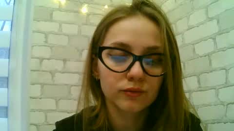 Snapshot of ksyu_nya chatting on December 16, 7:24 am ksyu_nya online show from December 16, 7:24 am