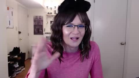 Cait online show from January 17, 12:15 am