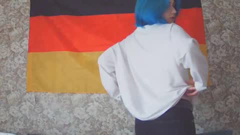 Alice online show from September 25, 7:34 am