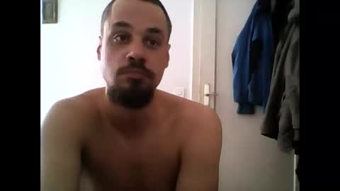 Snapshot of kurejc chatting on February 18, 2:35 pm kurejc online show from February 18, 2:35 pm