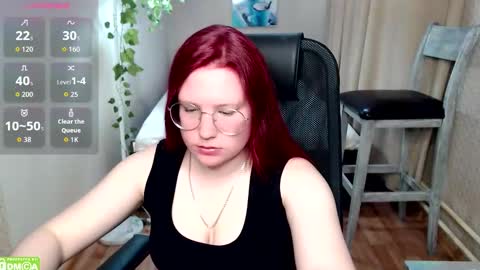 Snapshot of kuri_u chatting on February 15, 8:35 am kuri_u online show from February 15, 8:35 am