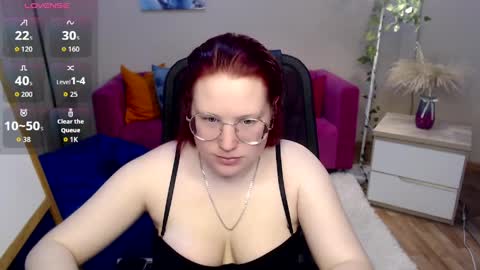 Snapshot of kuri_u chatting on April 2, 11:52 am kuri_u online show from April 2, 11:52 am