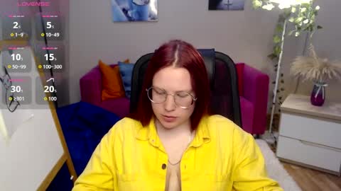 Snapshot of kuri_u chatting on April 7, 11:43 am kuri_u online show from April 7, 11:43 am