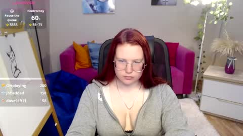 Snapshot of kuri_u chatting on April 7, 11:48 pm kuri_u online show from April 7, 11:48 pm