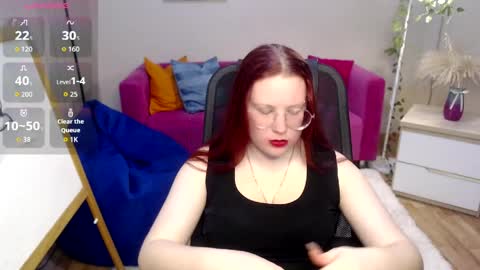 Snapshot of kuri_u chatting on April 10, 10:09 am kuri_u online show from April 10, 10:09 am