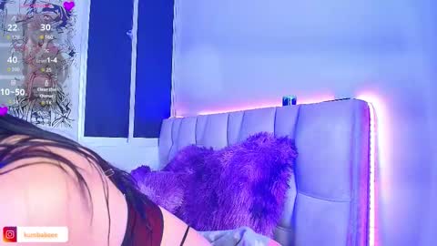 Snapshot of kuro_vall chatting on October 25, 11:10 pm VAL online show from October 25, 11:10 pm