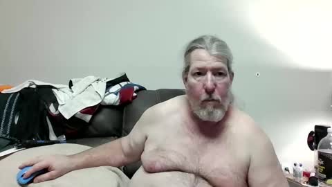 kurtdrreddragon1 online show from November 20, 12:44 am