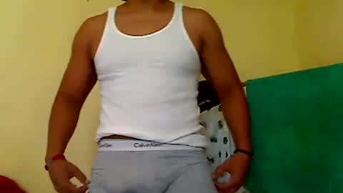 Snapshot of kushlozter chatting on October 21, 9:04 pm kushlozter online show from October 21, 9:04 pm