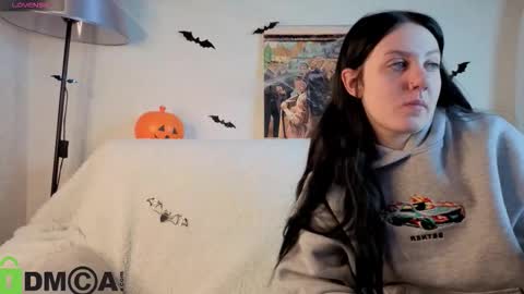 Kvetachka Thu-Sun 0900am-1500pmGTM2 online show from October 26, 1:44 am