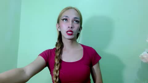 Kween online show from December 30, 2:51 pm