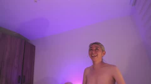 Aria Kess  online show from September 30, 10:59 pm